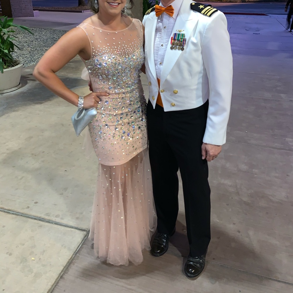 Jovani - Picture 5 of 6